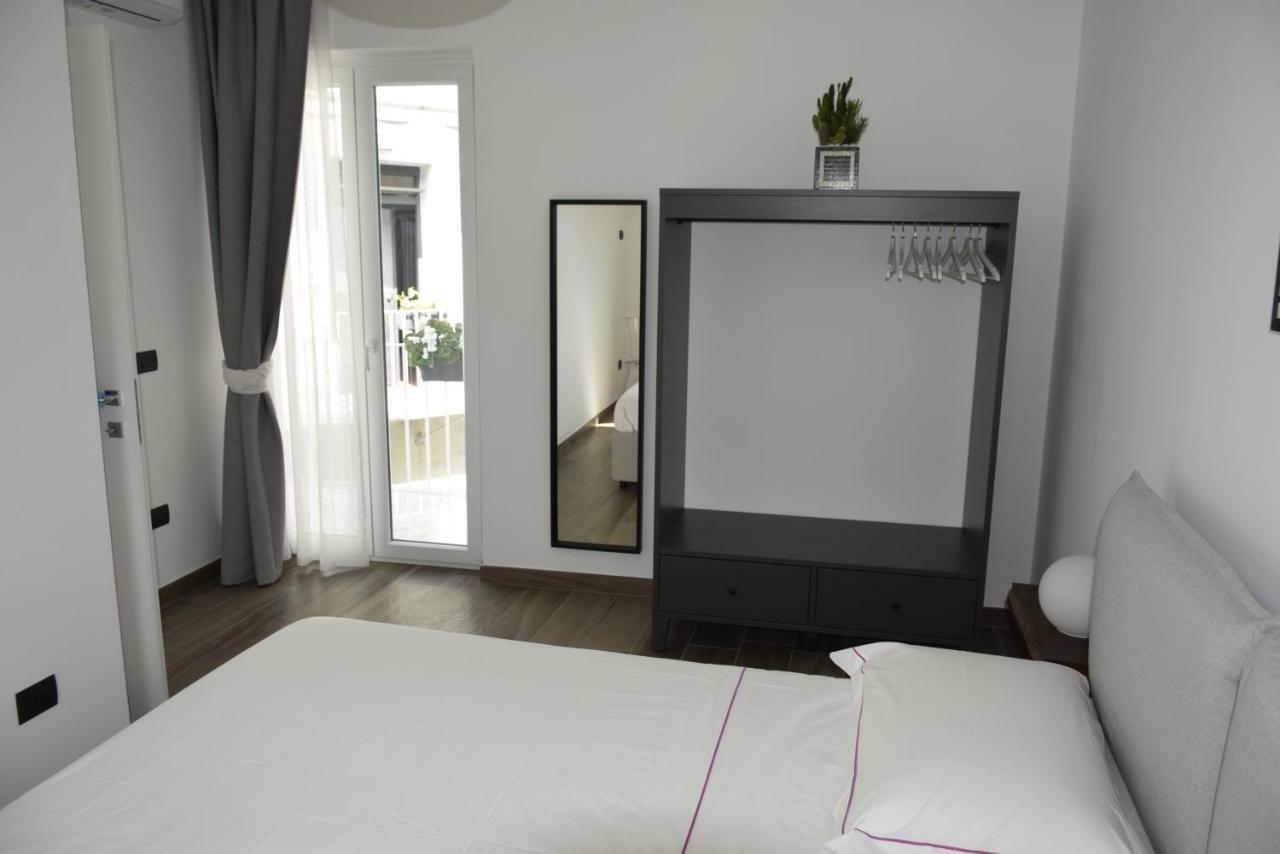 Metro Art Suite Napoli Luaran gambar